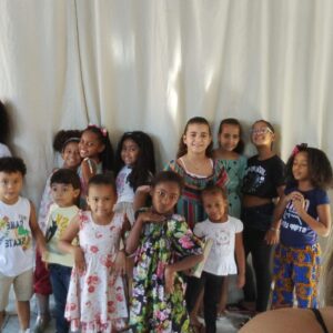 Ajude-nos a cuidar de crianças