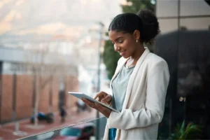 Empreendedorismo Social em SP: República das Arteiras Transforma Jovens Vulneráveis