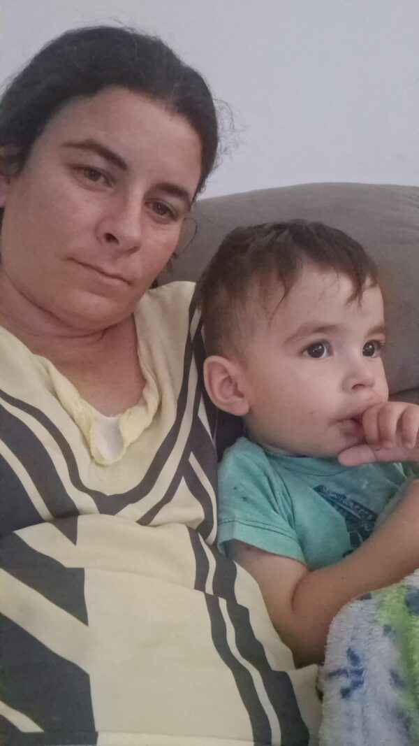 Me ajude apaga minhas dívidas tenho 2 filhos pequenos moro sozinha