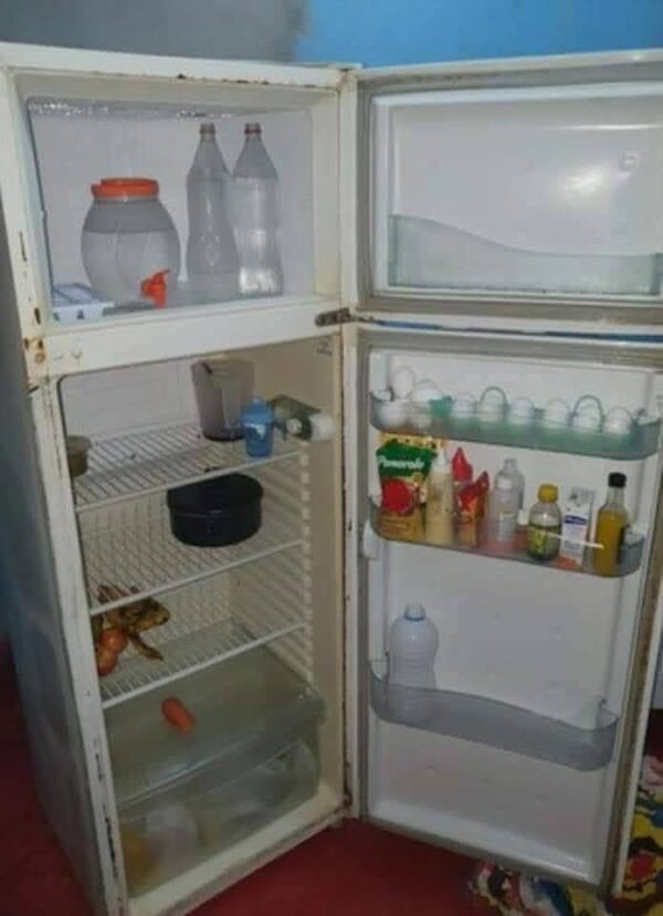 PEDIDO DE AJUDA Ola vim aqui pedir a ajuda de vocês estou passando por um momento difícil de saúde só pai de 2 filhos e no momento sem condições de trabalhar para trazer o sustento para minha casa meus filho dependem de mim e no momento estou desempregado vendo balas no farol mais estou sem minha mercadoria para poder trabalhar vim aqui pedir a ajuda de vocês para poder comprar meu material de trabalho para poder tentar trazer o alimento para meus filhos sei que isso é chato tá pedindo ajuda aqui mais esse foi o único jeito de eu conseguir ajudar para poder trabalhar quem pode me ajudar com qualquer ajuda vai ser muito bem vinda não importa o valor sendo de coração vai ajudar muito me ajudem por favor estou desesperado por ajuda não sei mais oque fazer da minha vida quem pode me ajudar com qualquer ajuda